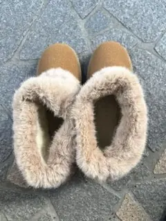 ベージュ ファー付き ショートブーツ