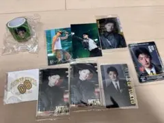 佐野玲於　フォトカード　アクスタ　ガチャ　キーホルダー