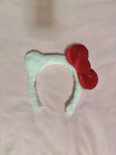 ハローキティ　カチューシャ　サンリオ