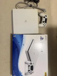 PlayStation 4 (PS4) ホワイト 本体とコントローラーセット