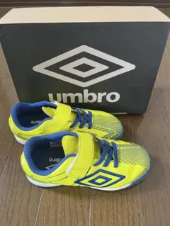 umbro サッカーシューズ 18.5 イエロー/ブルー