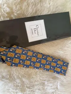 超レア！Christian Dior ネクタイ 青 パターン柄