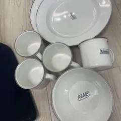 Coleman エナメル食器セット4人 収納バッグ付き - メルカリ