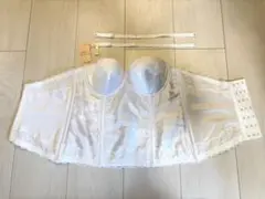 B75 トリンプ アモスタイル ブライダルインナー