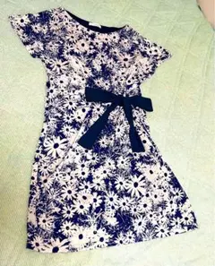 a.v.v standard 花柄　膝丈ワンピース