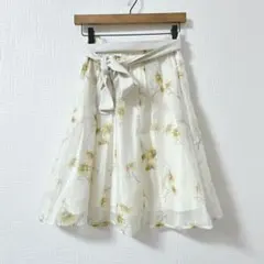 JILL STUART　ジルスチュアート　花柄フレアスカート リボン付き