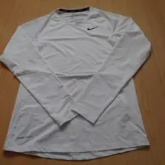 美品　NIKE PRO 長袖 トレーニングウェア ドライフィット Sサイズ