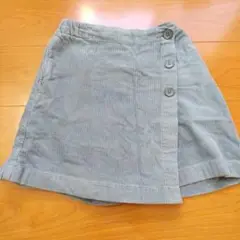 ユニクロ　ブルーグレー ボタン付きスカート ハーフパンツ 140