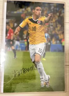 サッカー ハメスロドリゲス  ノワール 直筆サイン カード 貴重！ 2026年最新】ハメスロドリゲス サインの人気アイテム - メルカリ