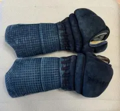 Item thumbnail for item 71012861-418d-4431-837f-a4c76e0ac13e