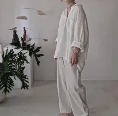 Item thumbnail for item 696fbe61-4424-4923-bbd0-3f5a666bd3c3