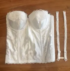 【一回のみ着用　美品】ブライダルインナー C75 トリンプ　アモスタイル