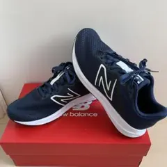 New Balance ランニングシューズ ネイビー　25cmお値下げしました！