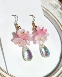 桜ガラスビーズとオーロラガラスビーズ ピアス イヤリング