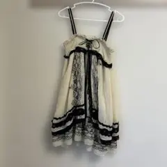 アクシーズファム　　アイボリーとブラックのレースノースリーブドレス