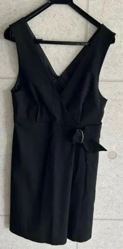 深Ｖ サロペット