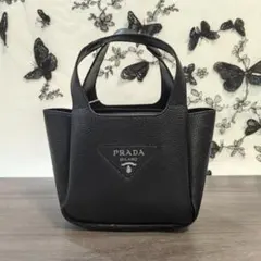 美品 PRADA レザー ハンドバッグ ブラック