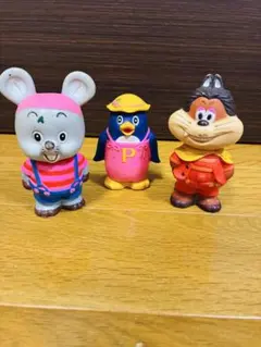 三井銀行　貯金箱　2個 三井銀行 貯金箱 2個 Yahoo!オークション -「三井銀行ソフビ貯金箱」の