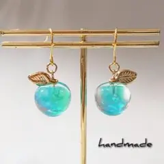 ≪321 ブルー≫レジンピアス 500円