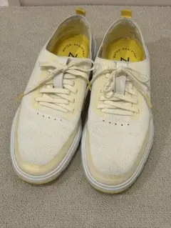 メッシュ素材 ホワイトシューズ