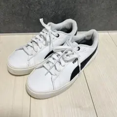 PUMA スニーカー　23