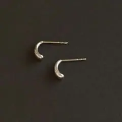 ピアス ドロップ 雫 シンプル ミニ シルバー 韓国 小ぶり 小さい 普段使い
