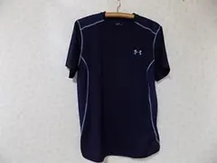 43890　アンダーアーマー　半袖カットソー　紺色　MD