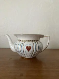 WEDGWOOD ウェッジウッド　クイーンオブハート　ティーポット
