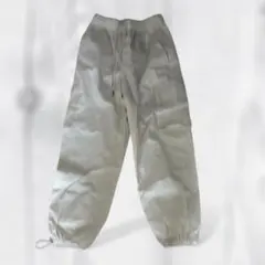 GU ホワイト カーゴパンツ Sサイズ