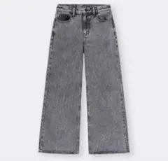 GU グレー 黒 ストレート デニムパンツ