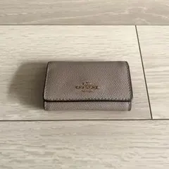 COACH キーケース ベージュ