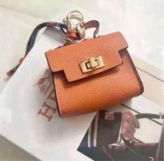 Item thumbnail for item c2ea628e-dfcb-4799-bfad-d6c370be712f