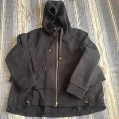 trois 未使用　黒 ダンボールバックフリルニットパーカー