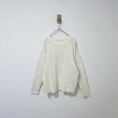 シネマクラブ　アイボリー　ケーブル編みニット　セーター　M