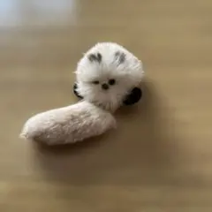 キタキツネ毛皮　ペンダントトップ