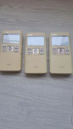 ダイキン エアコン リモコン KRC944A2 - メルカリ