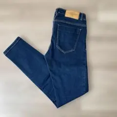 Item thumbnail for item e8ad2d8e-2067-4369-907d-2f6e6b7ad223