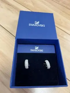 Swarovski クリスタルフープイヤリング