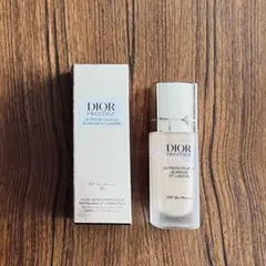 Dior プレステージ ホワイト ル プロテクター UV ルミエール BB 01