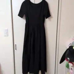 GU 黒のリブ編み半袖ロングワンピース　フレアA Mサイズ