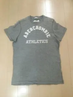 メンズアバクロンビー&フィッチTシャツ グレー