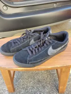 NIKE blazer LOW ブラック