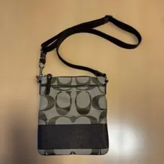 COACH ショルダーバッグ 肩掛けバッグ シグネチャー ブラウンのサムネイル