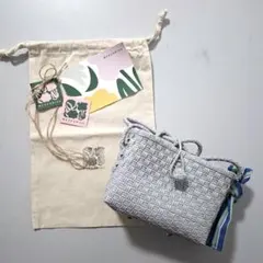 [グレー かごバッグ とハンカチのペアセット] 限定セット