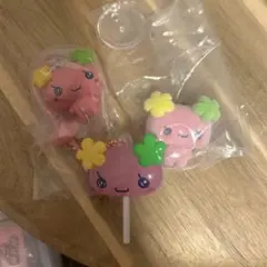 たまごっちカラフルマルチチャーム　キャンディチャーム　カプセルフロッキーズ