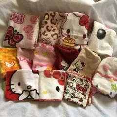 ハローキティタオル、ハンカチまとめ売り 13枚セット　新品、中古