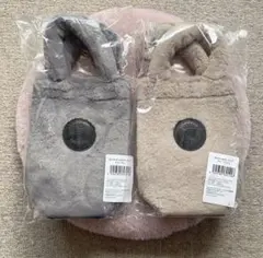 スターバックス ホリデー2025 ボトルショルダーバッグファーグレー　ベージュ