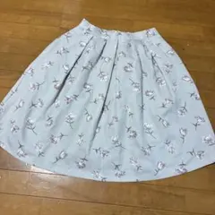 花柄 フレアスカート ひざ丈 ウエストゴムのサムネイル