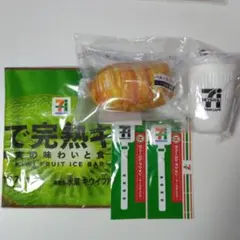 Happyくじ セブン B賞 カフェ C賞 ポーチ　F賞 タオル　H賞ラバー2種