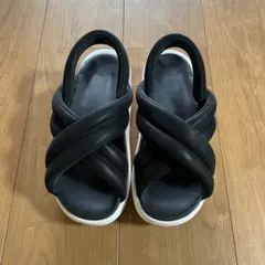 【美品】NIKE ウィメンズ エアマックス アイラ サンダル